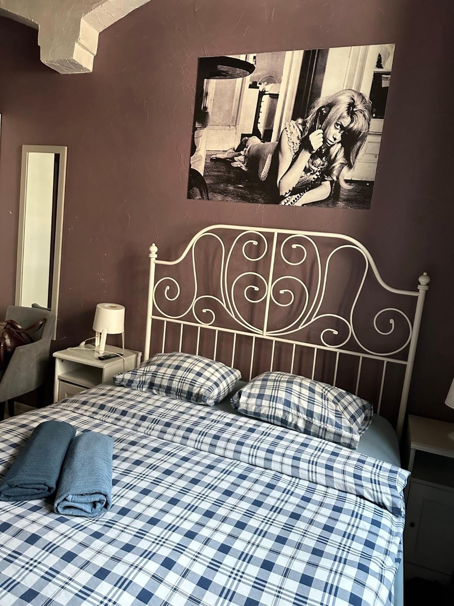Kolysanka Private Rooms In Old Town Poznań Esterno foto