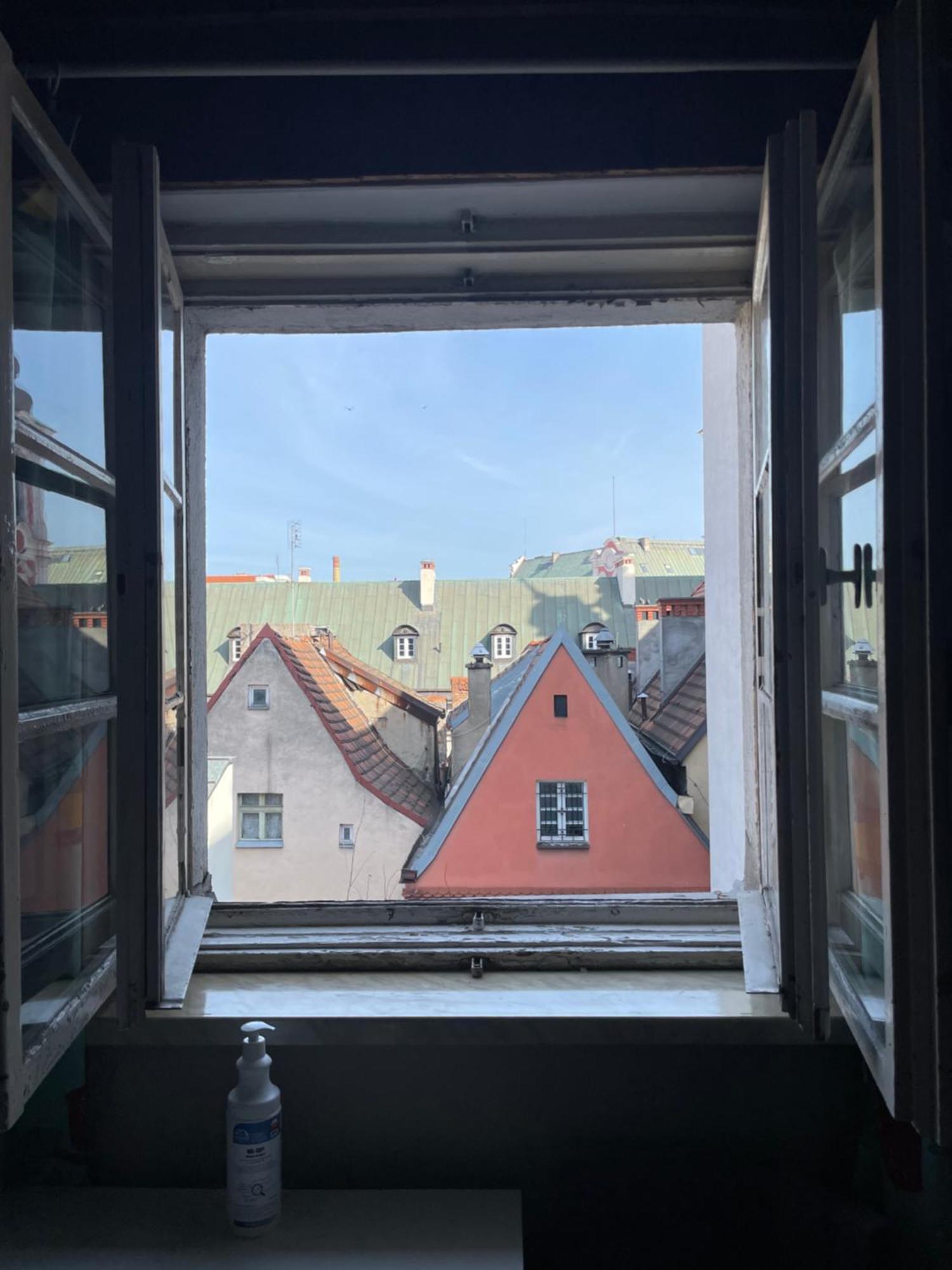 Kolysanka Private Rooms In Old Town Poznań Esterno foto
